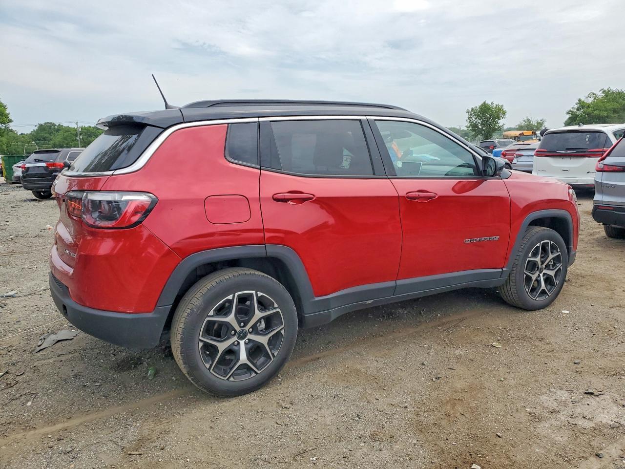 2025 JEEP Compass