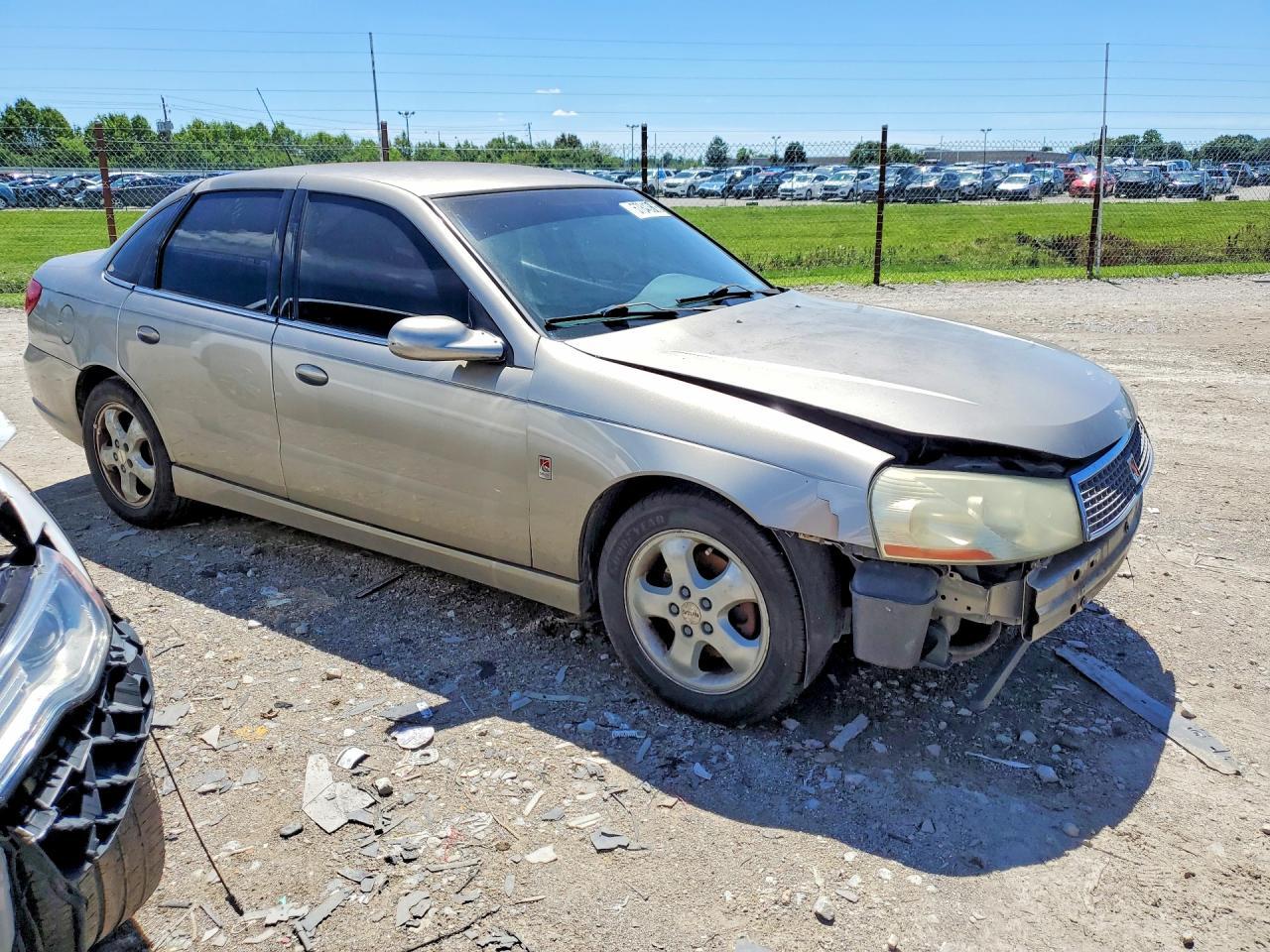 2003 SATURN L200