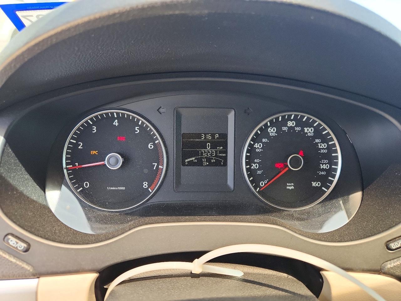 2013 VOLKSWAGEN JETTA