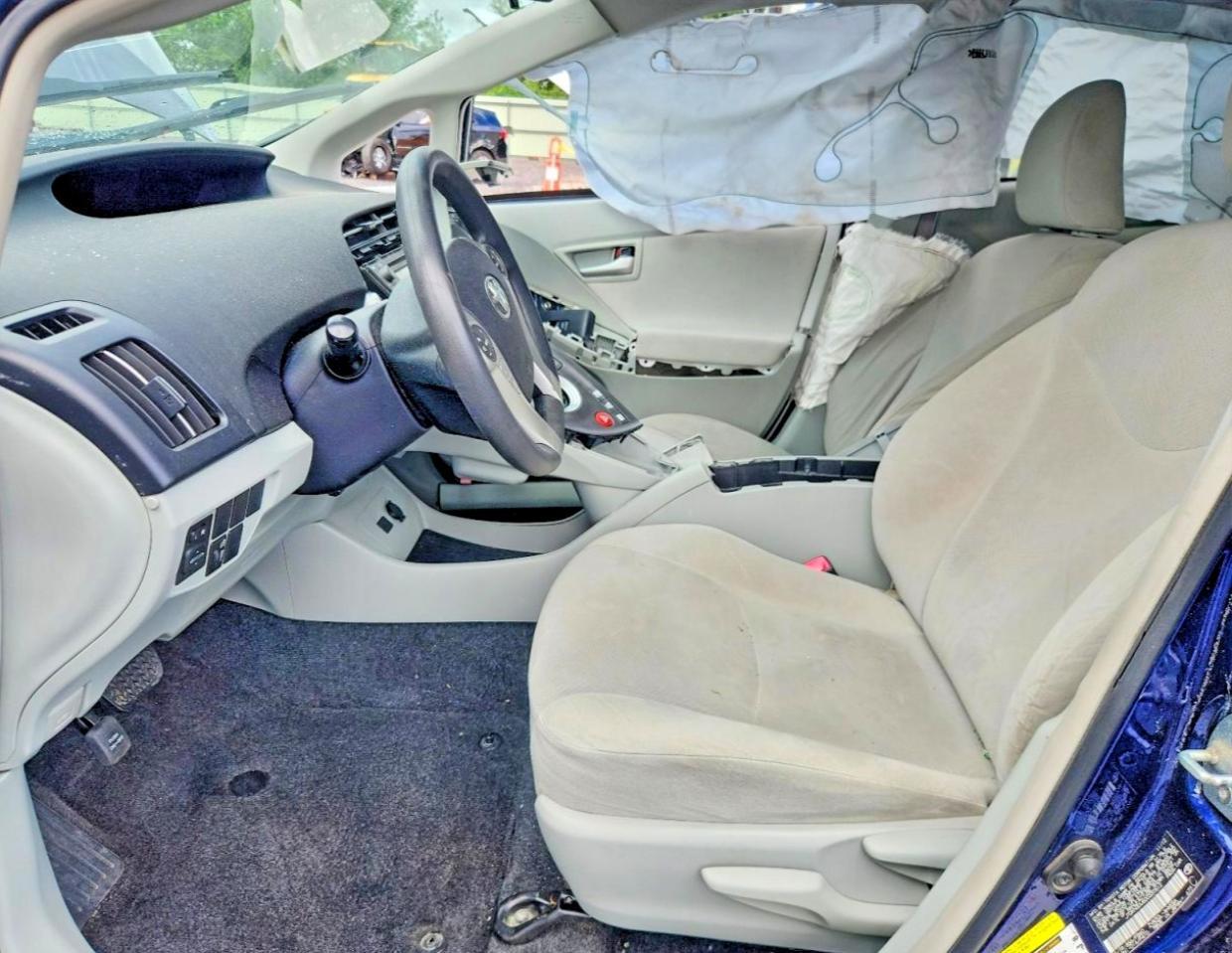 2013 TOYOTA PRIUS