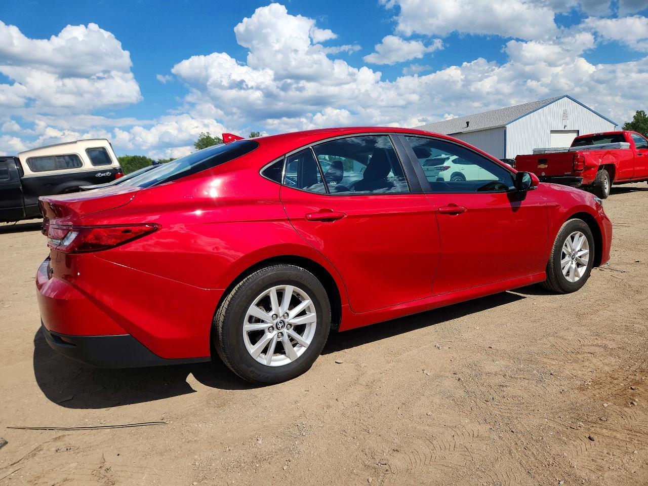 2025 TOYOTA CAMRY