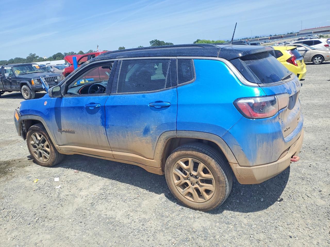 2017 JEEP Compass