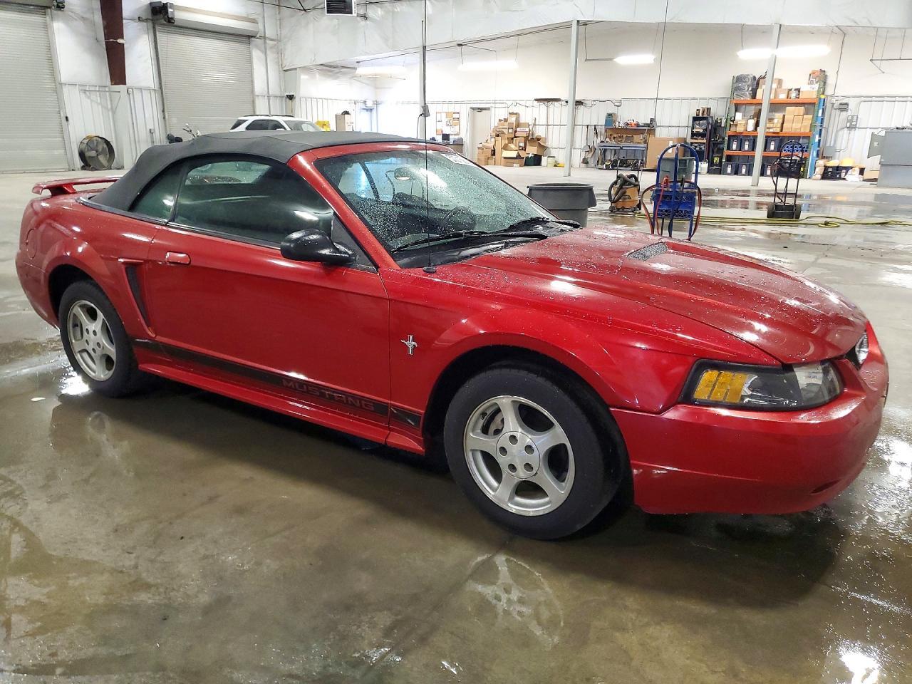 2002 FORD MUSTANG