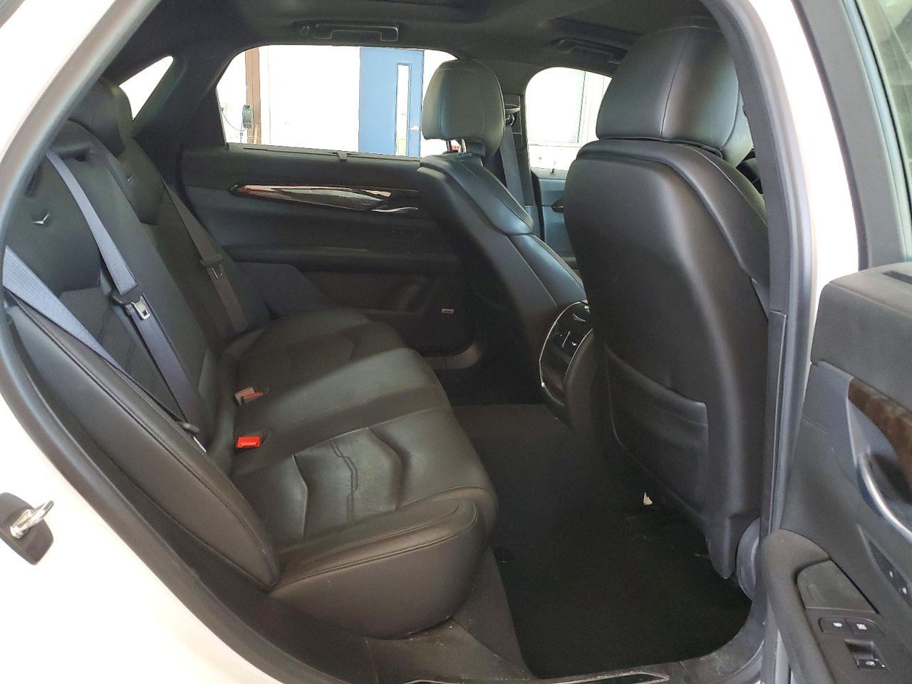 2016 CADILLAC CT6