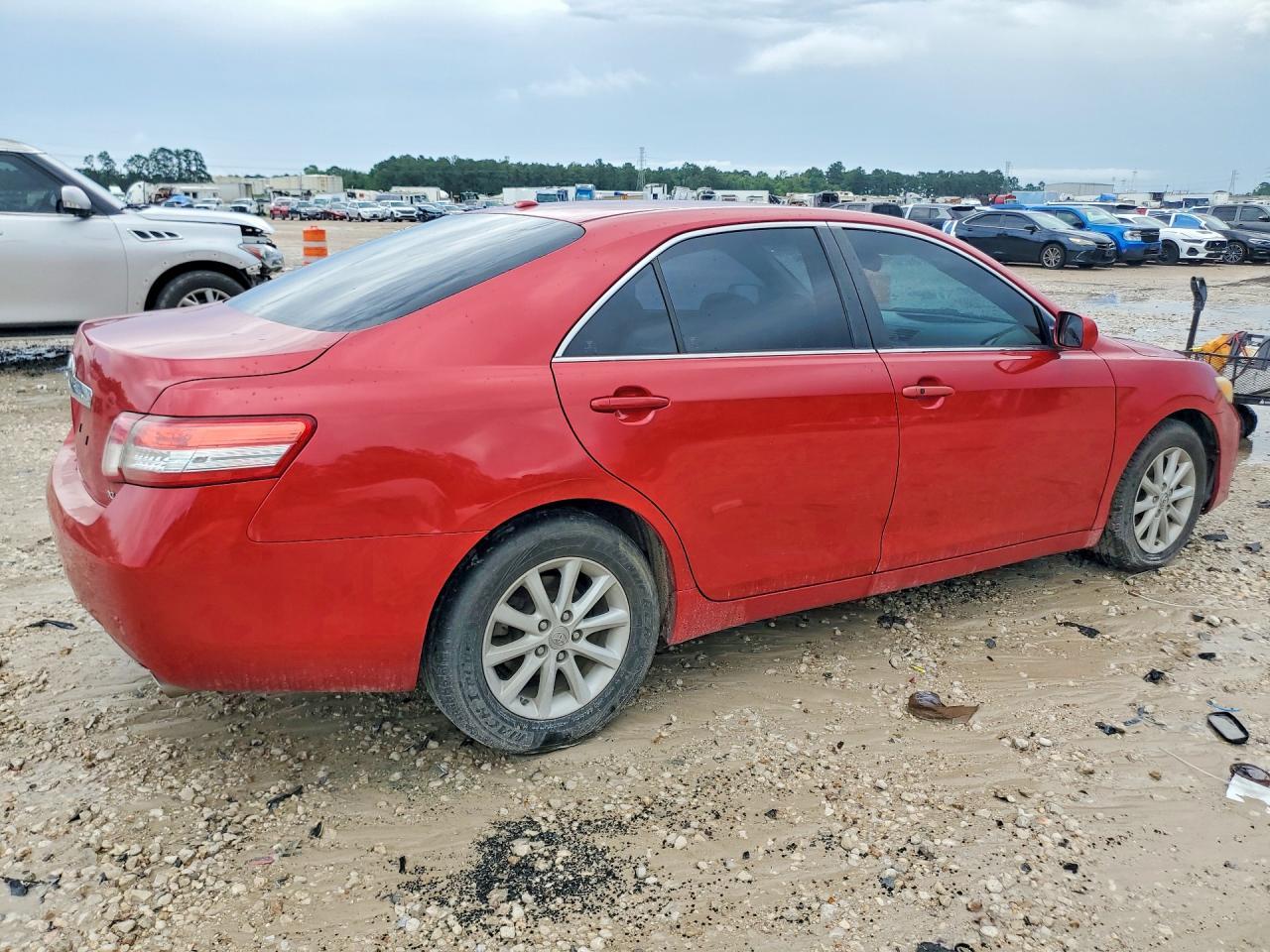 2010 TOYOTA CAMRY