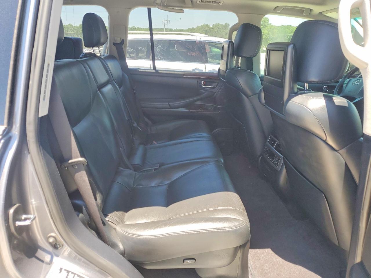 2014 LEXUS LX 570