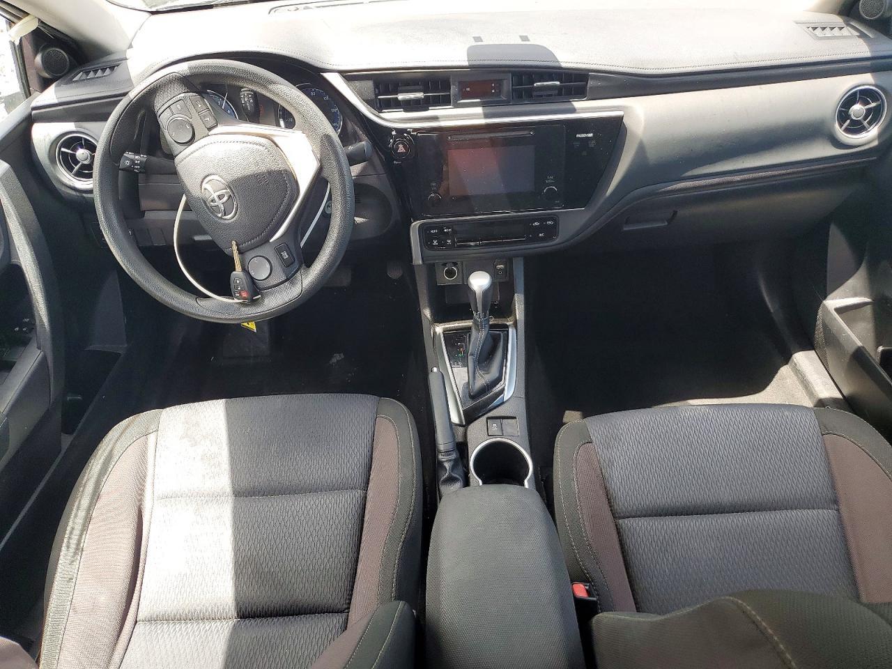 2017 TOYOTA COROLLA
