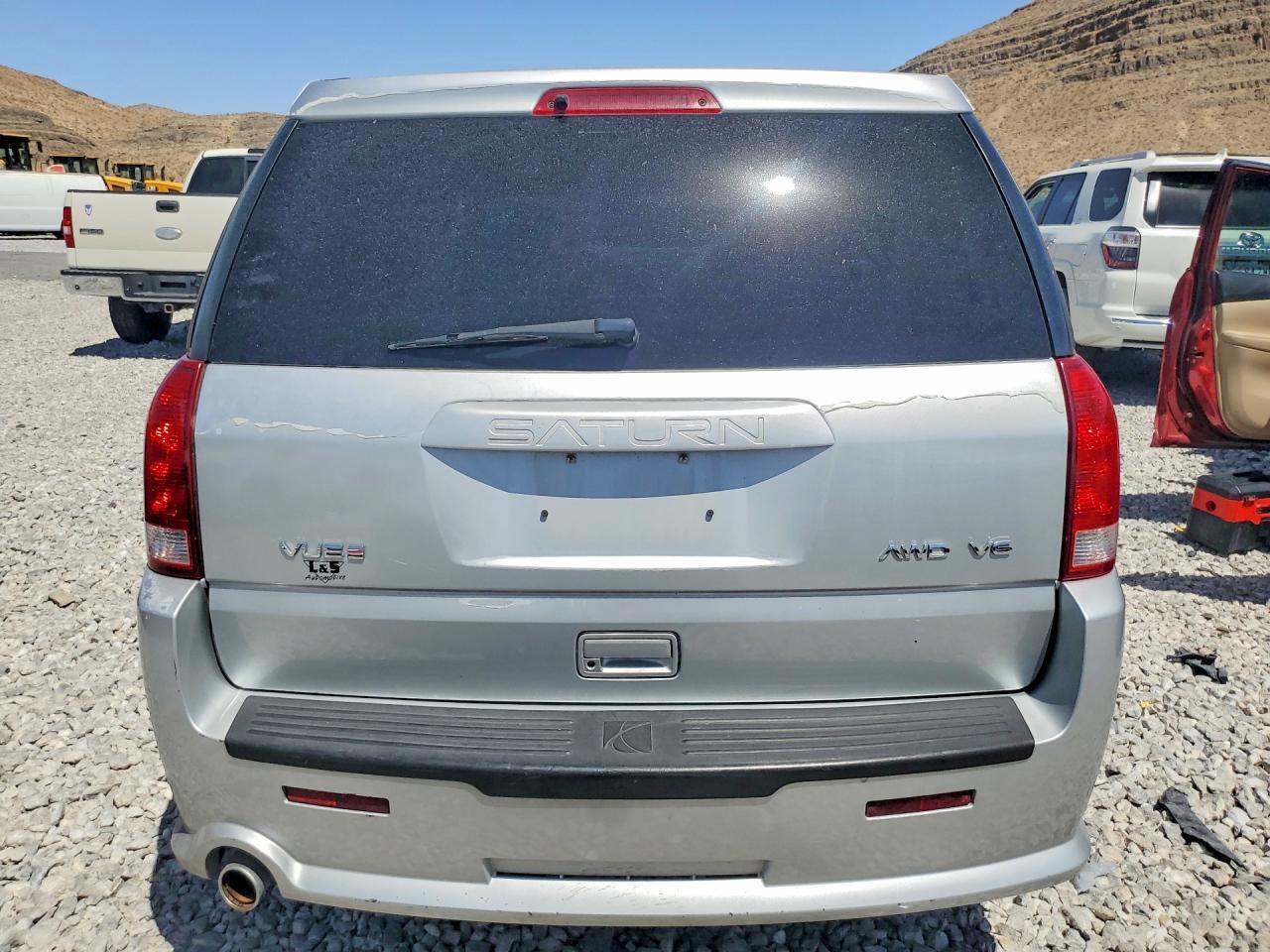 2005 SATURN Vue