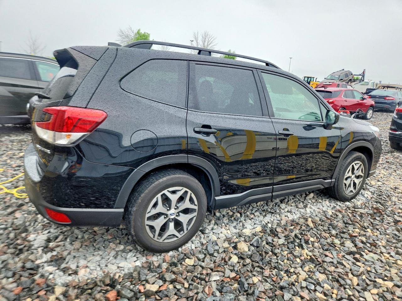 2021 SUBARU FORESTER