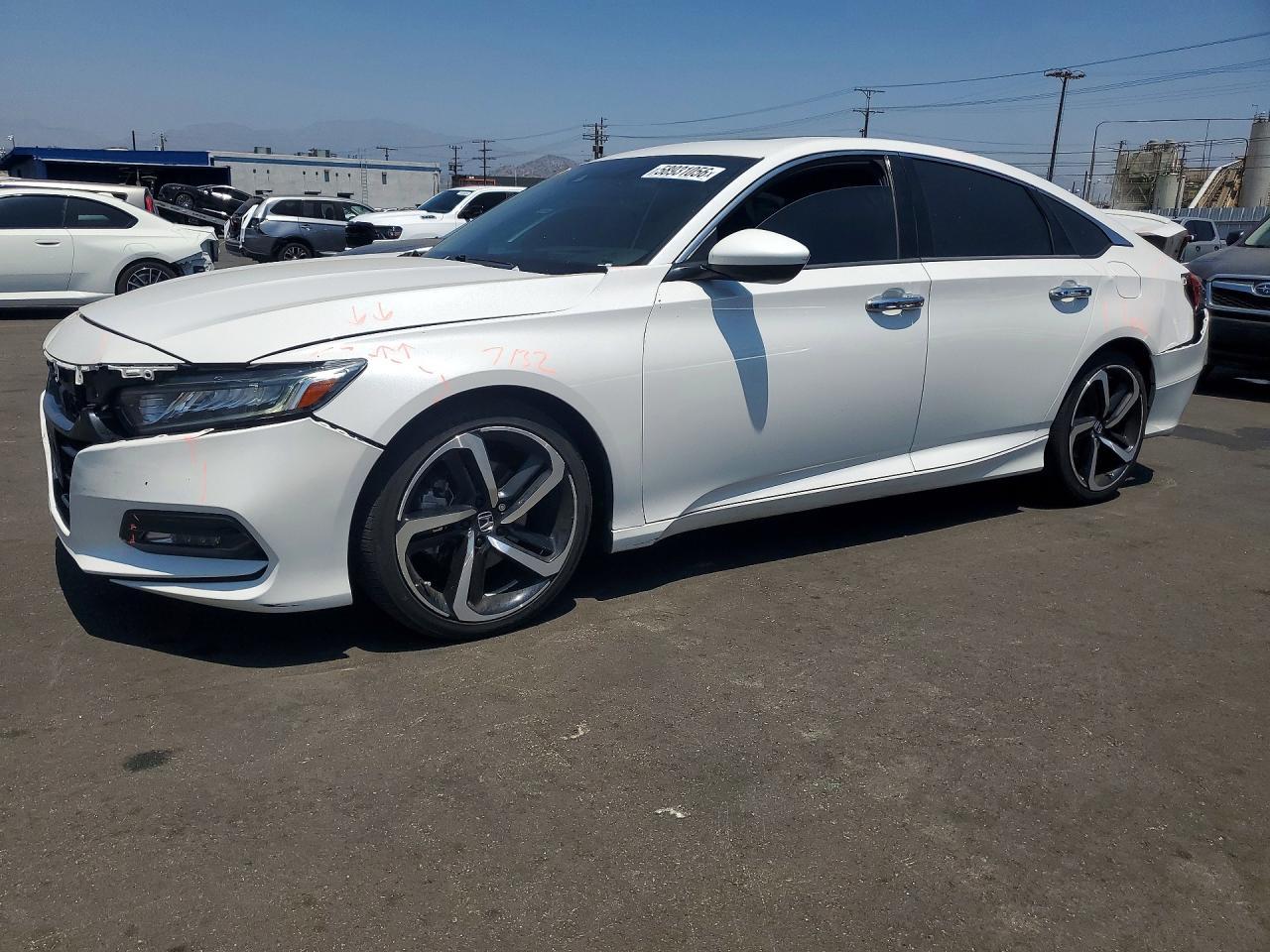 2019 HONDA ACCORD