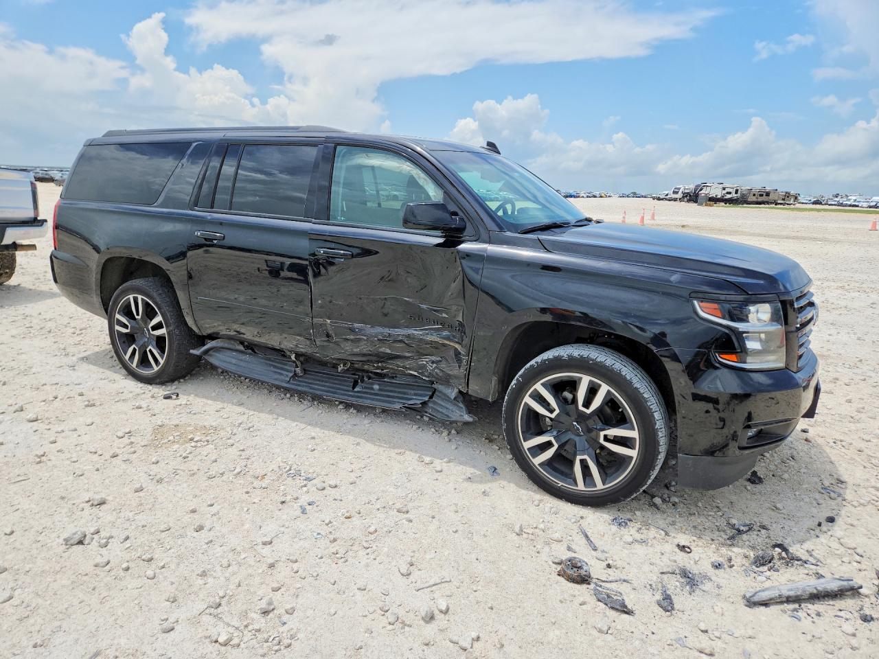 2018 CHEVROLET Suburban