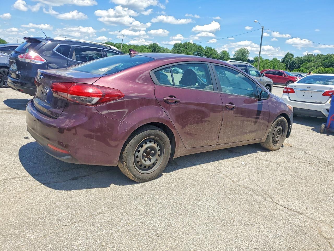 2017 KIA FORTE