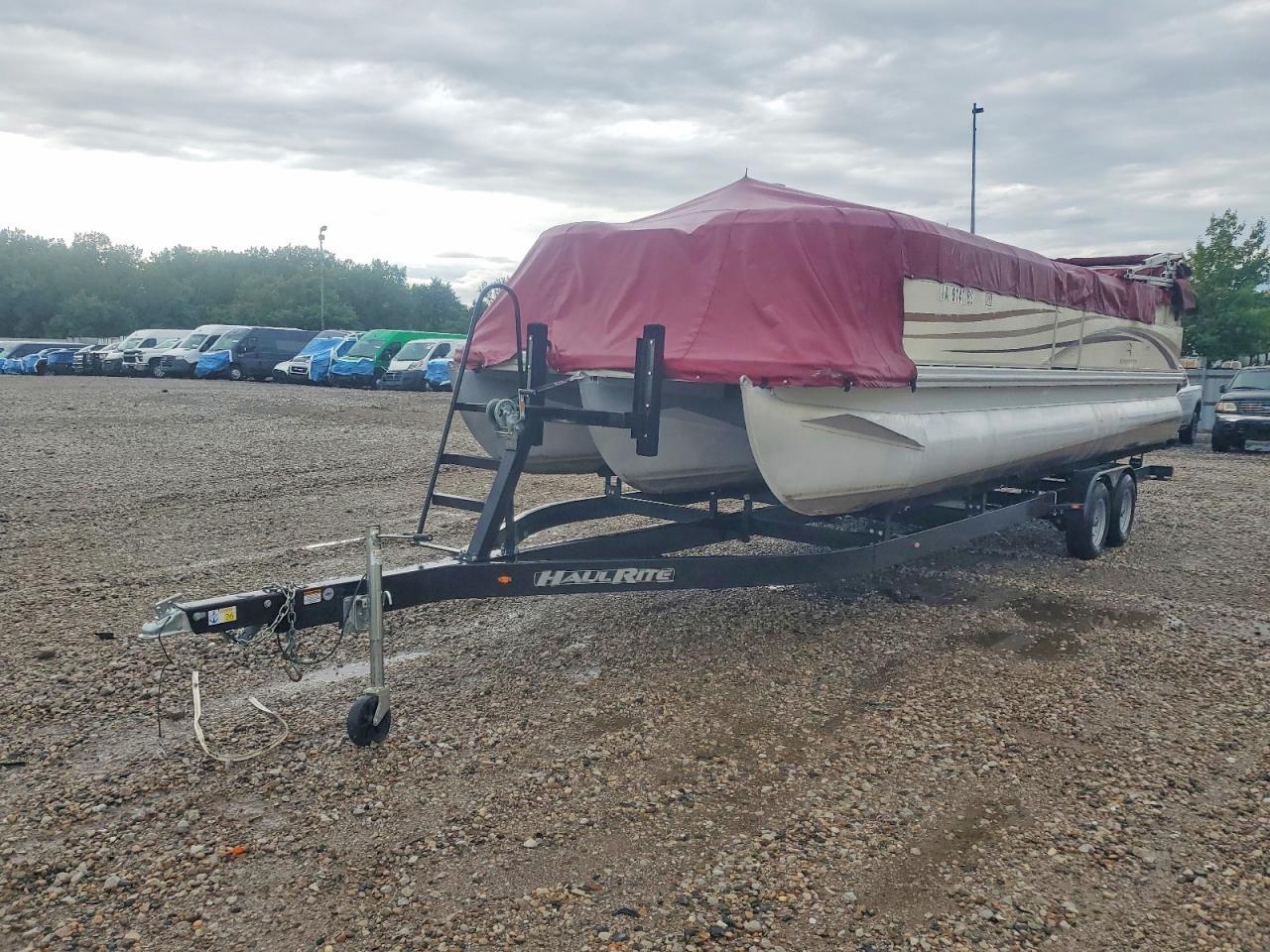 2001 Bennington Marine Boat W/trl