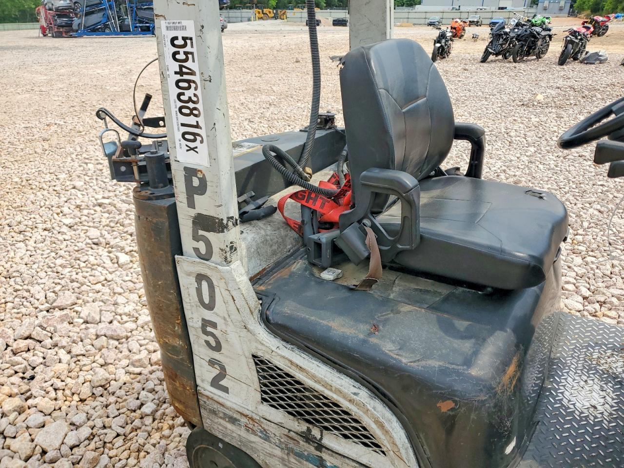 2017 Unicariers Forklift