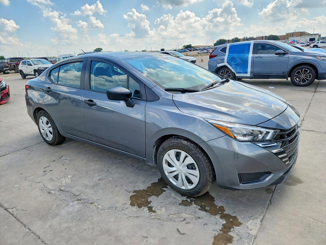 2025 NISSAN VERSA