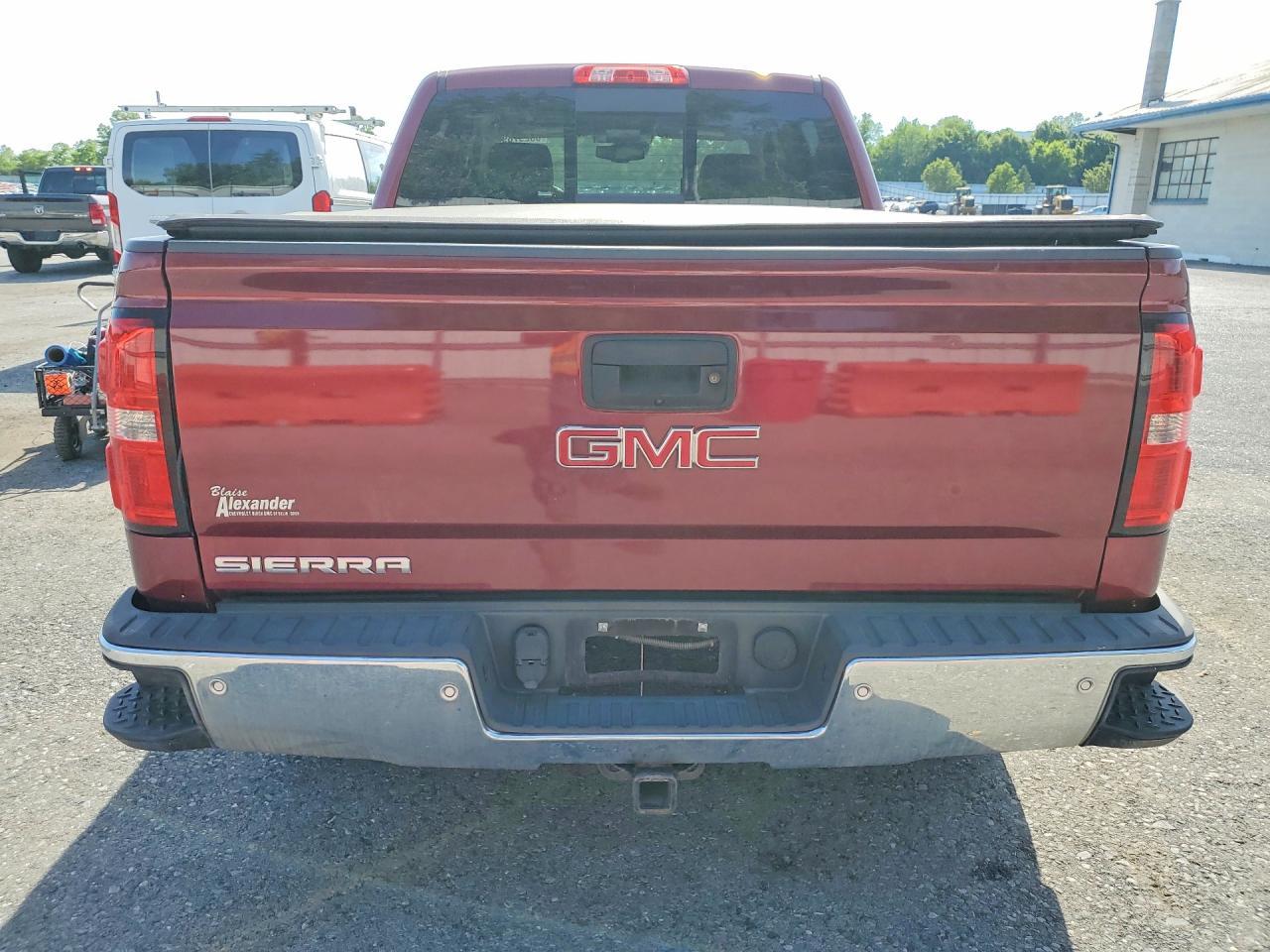 2015 GMC Sierra