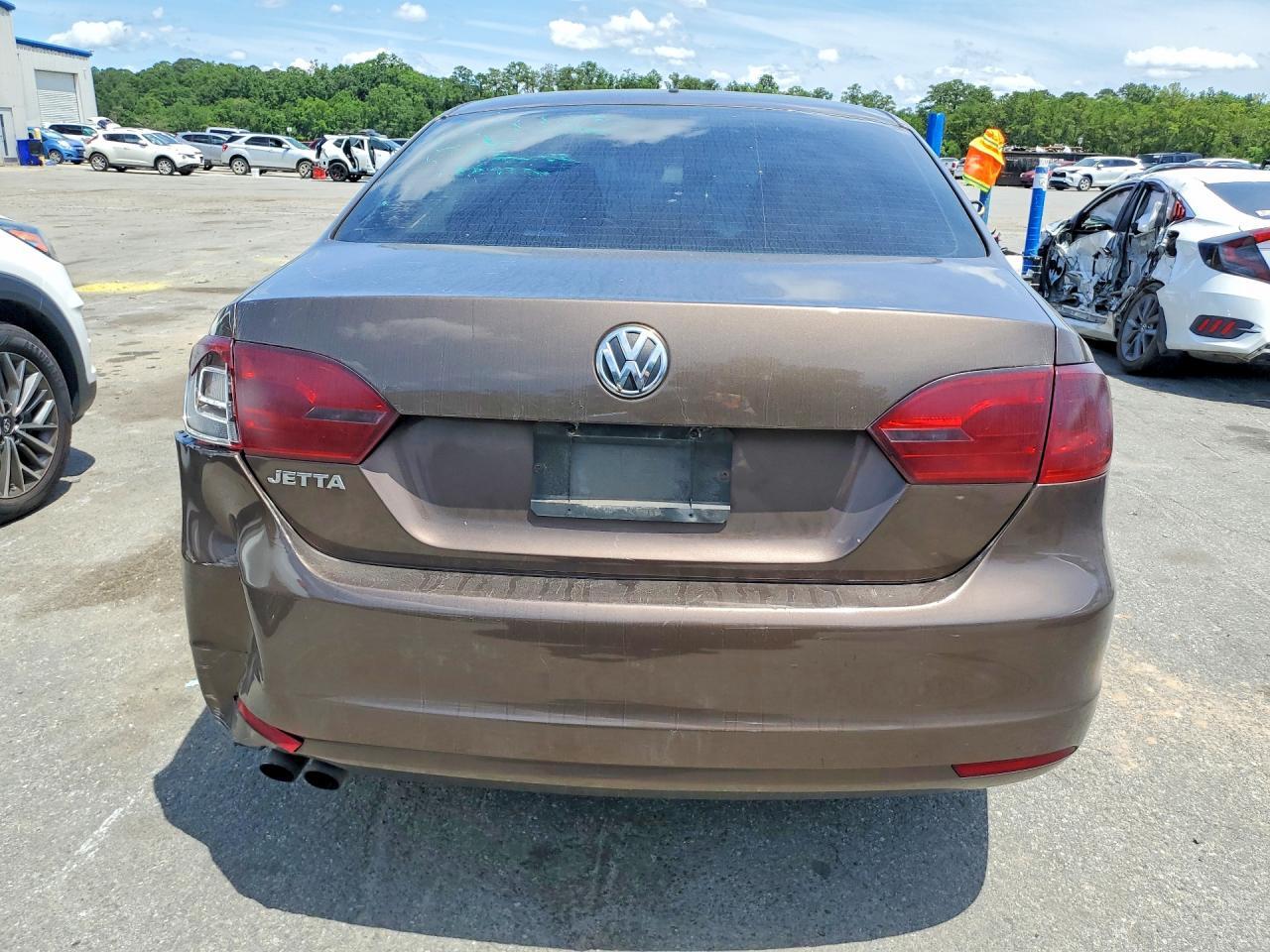 2014 VOLKSWAGEN JETTA