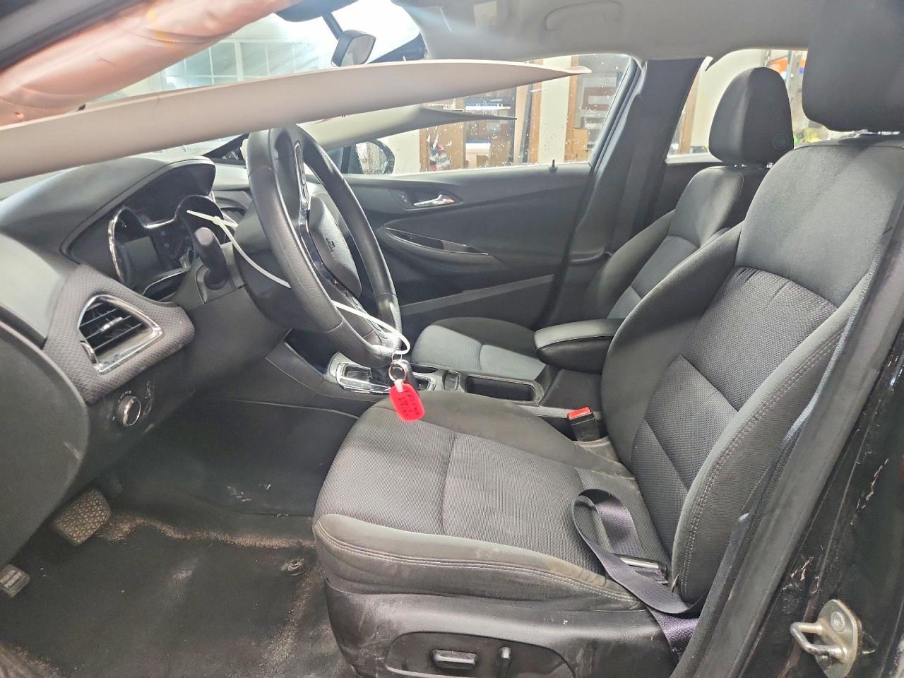 2016 CHEVROLET CRUZE
