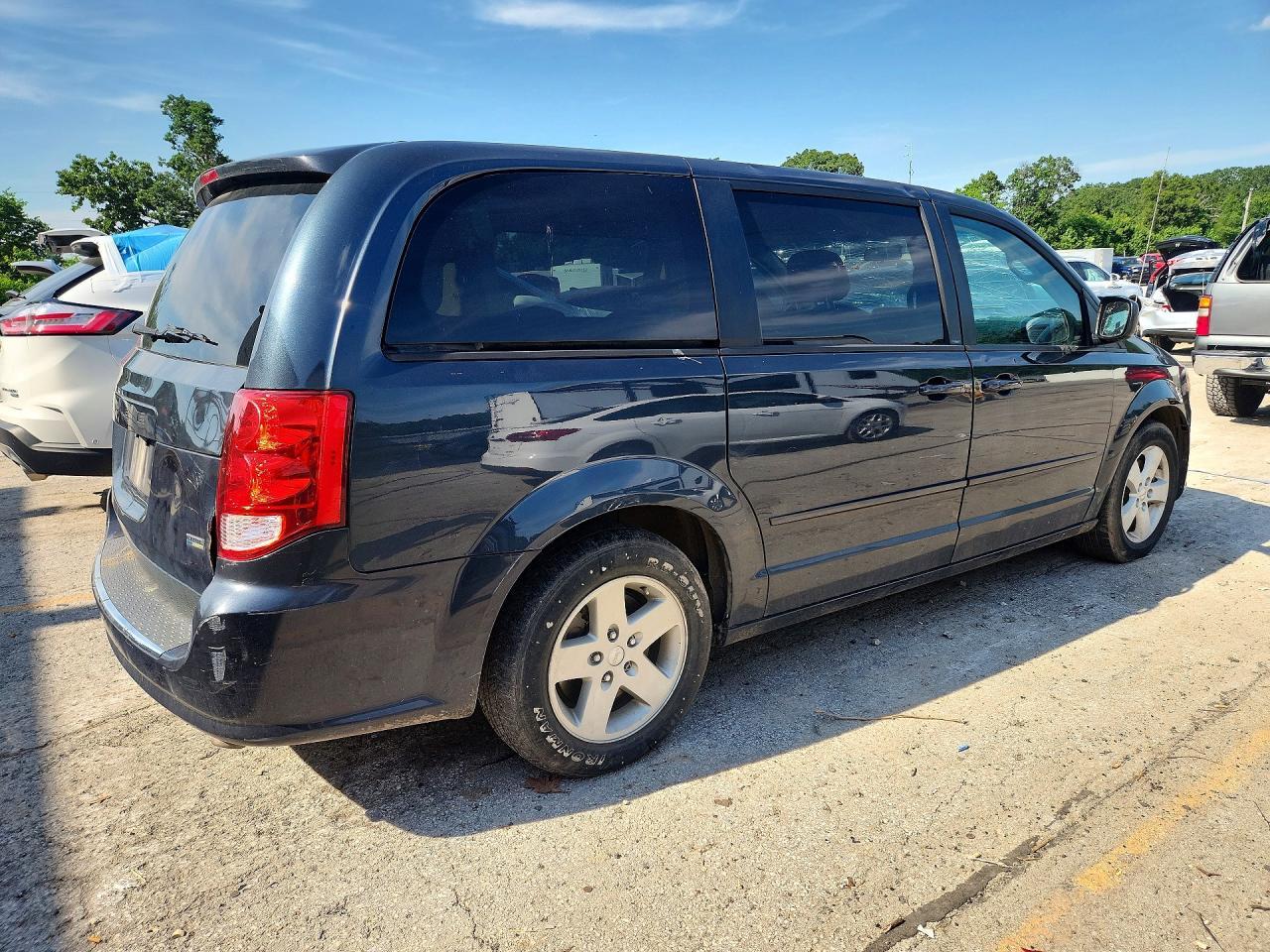 2013 DODGE GRAND CARAVAN