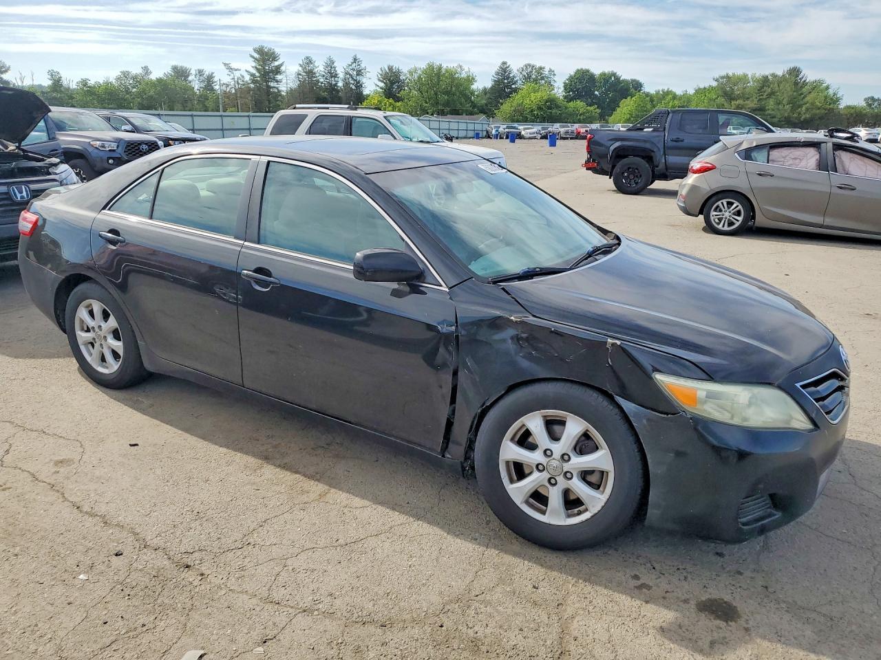 2010 TOYOTA CAMRY