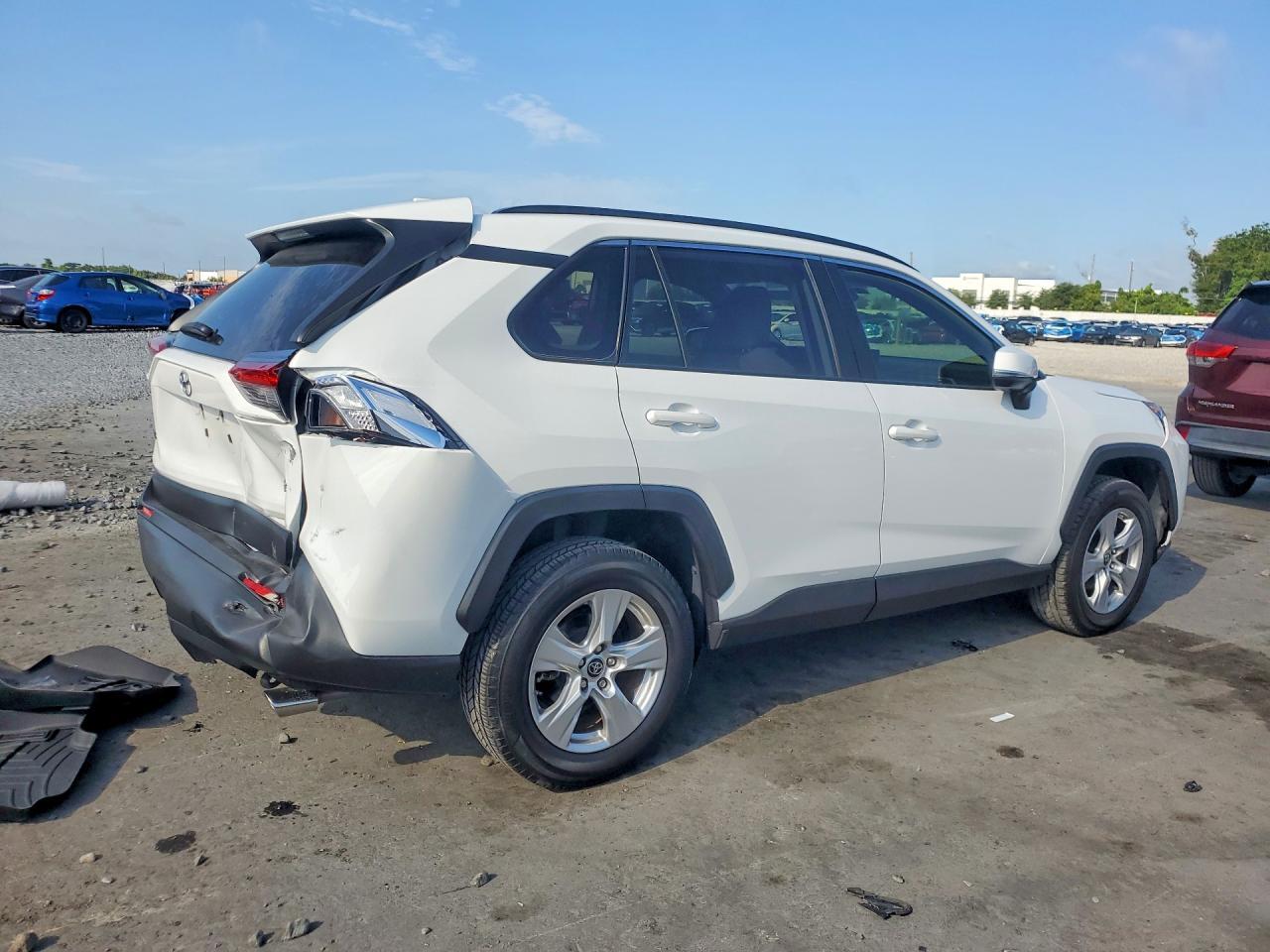 2019 TOYOTA RAV4