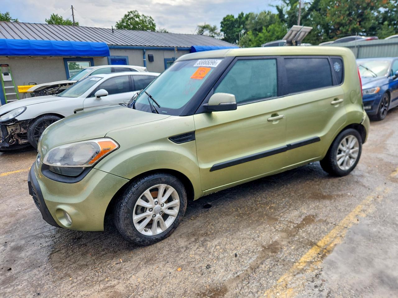 2013 KIA SOUL