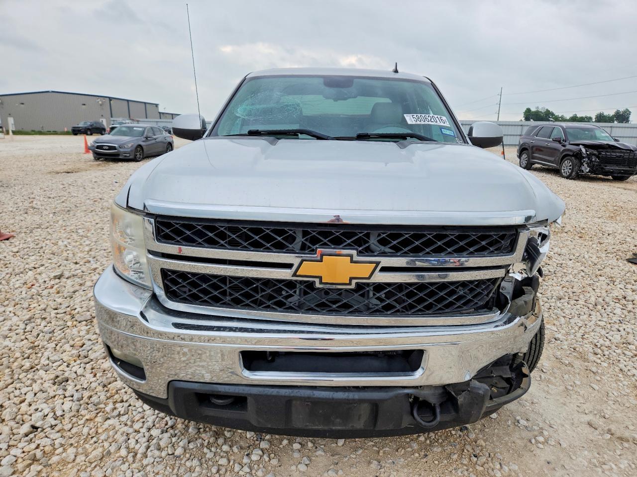 2014 CHEVROLET Silverado 2500