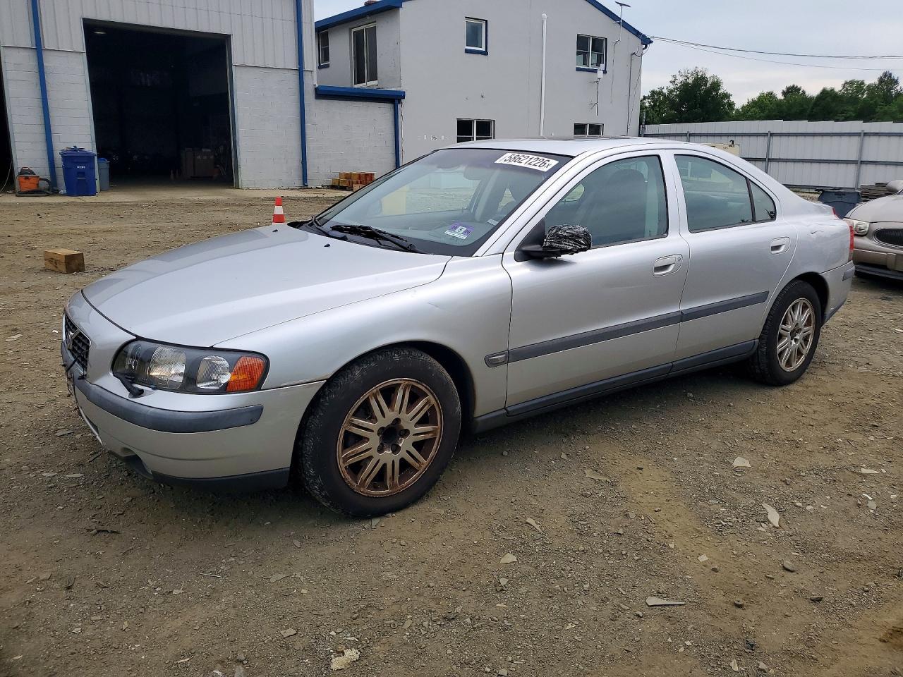 2004 VOLVO S60
