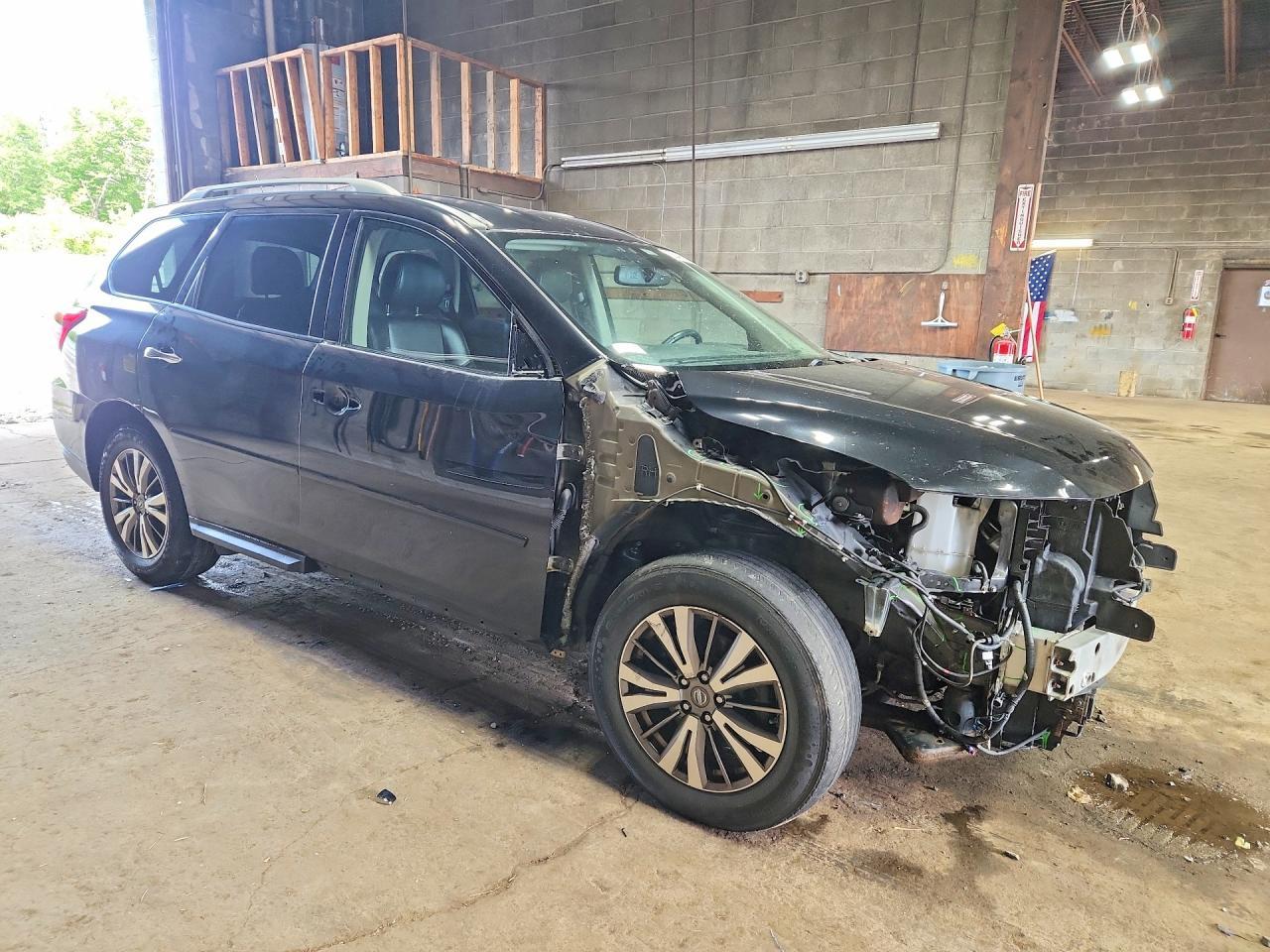 2018 NISSAN PATHFINDER
