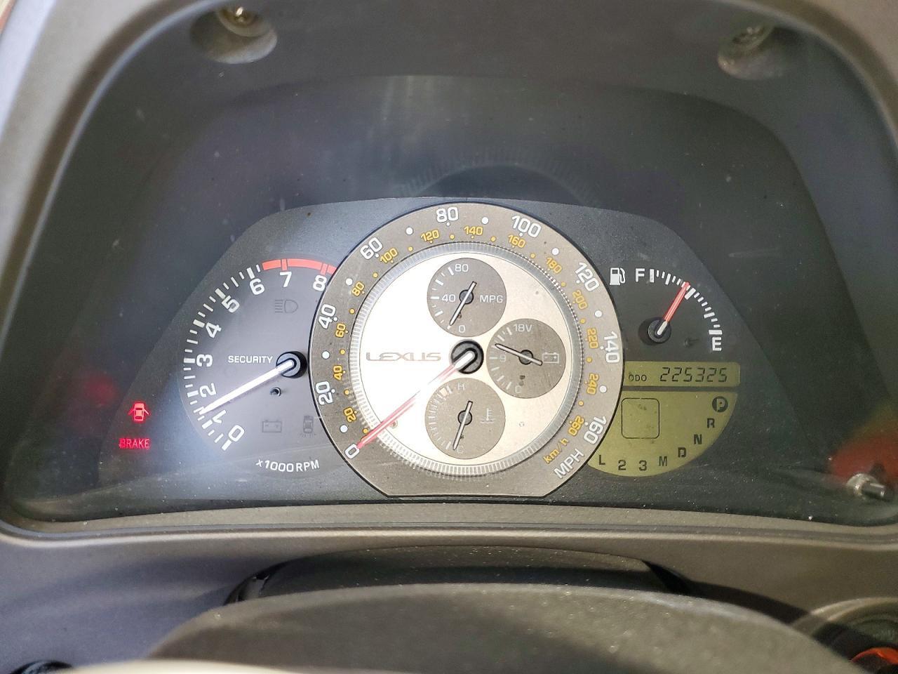 2001 LEXUS IS 300