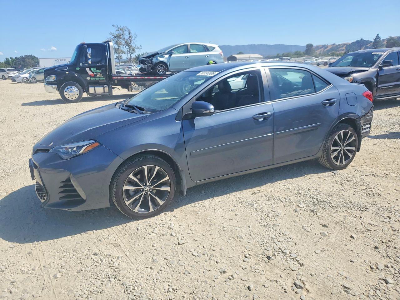 2017 TOYOTA COROLLA