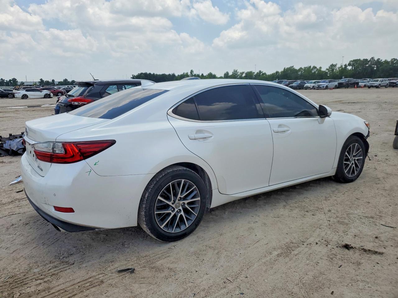 2017 LEXUS ES 350
