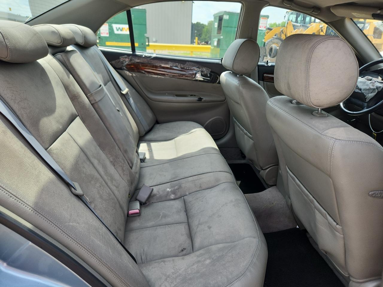 2005 SUZUKI Verona