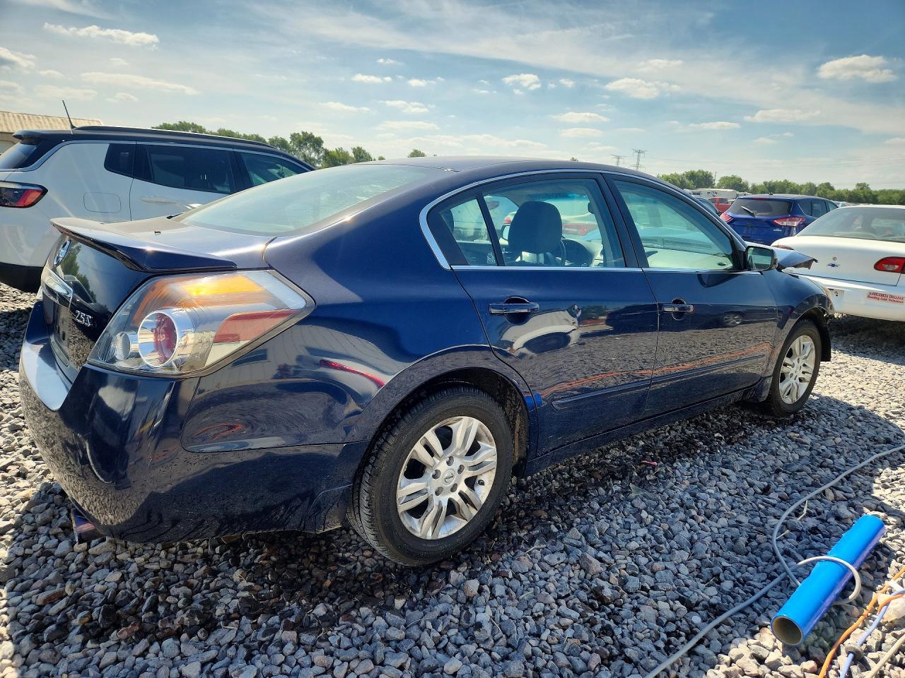 2012 NISSAN ALTIMA