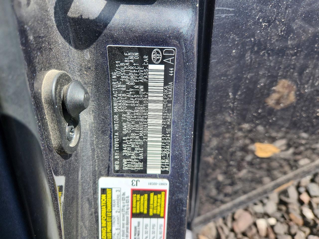 2011 TOYOTA COROLLA