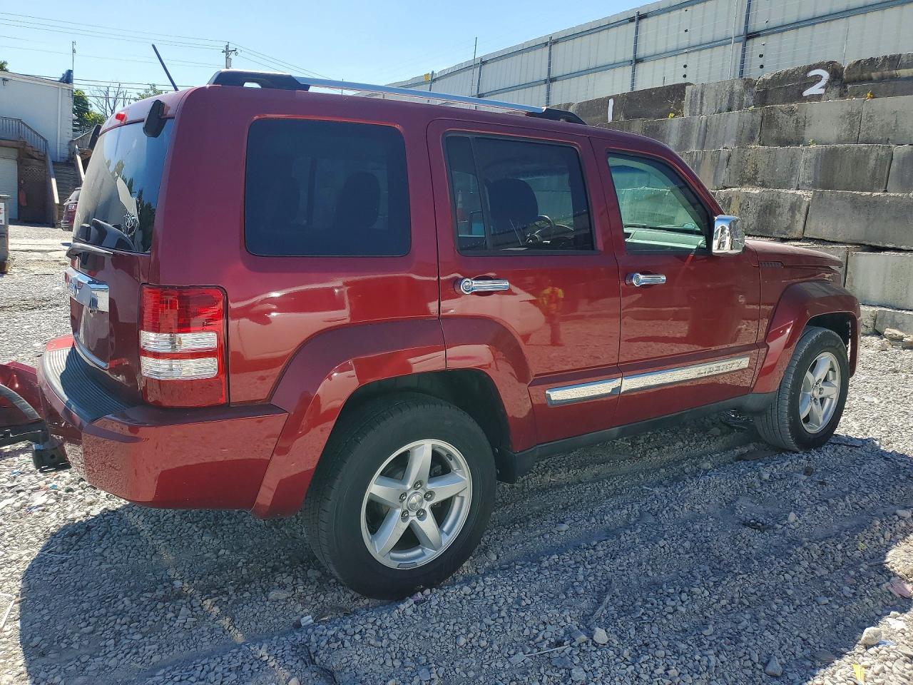 2012 JEEP Liberty