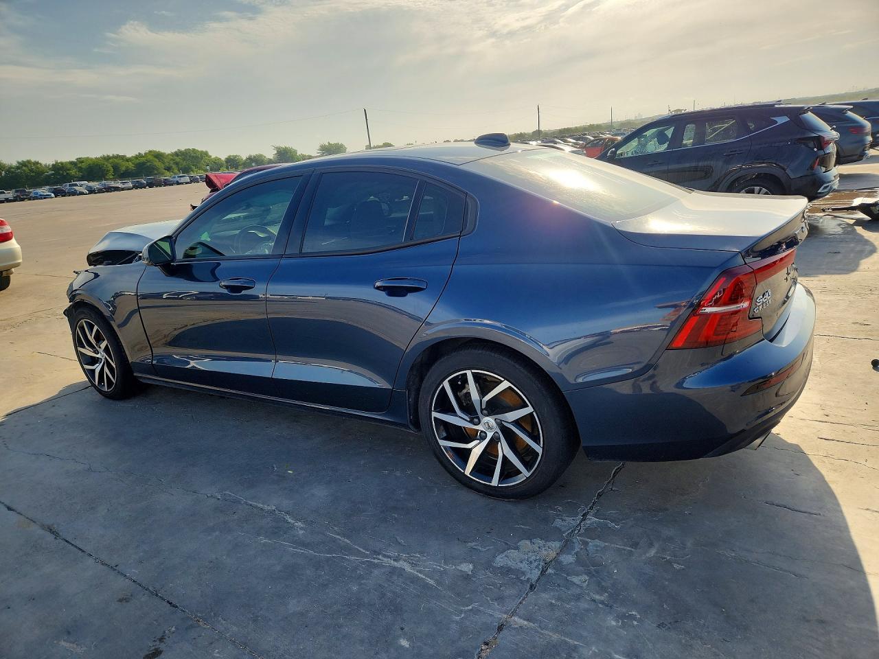 2020 VOLVO S60