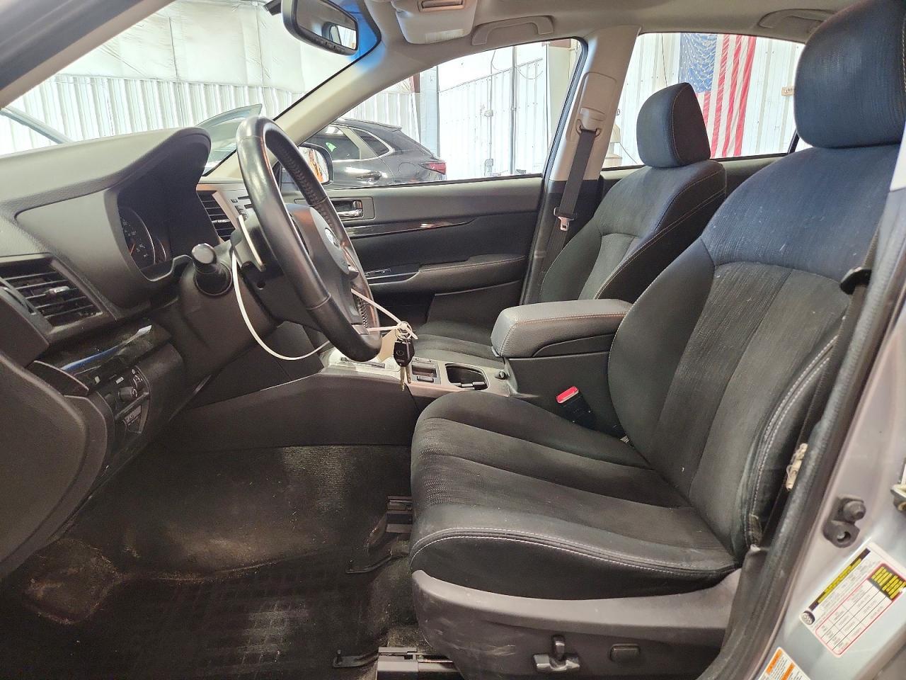 2014 SUBARU Legacy