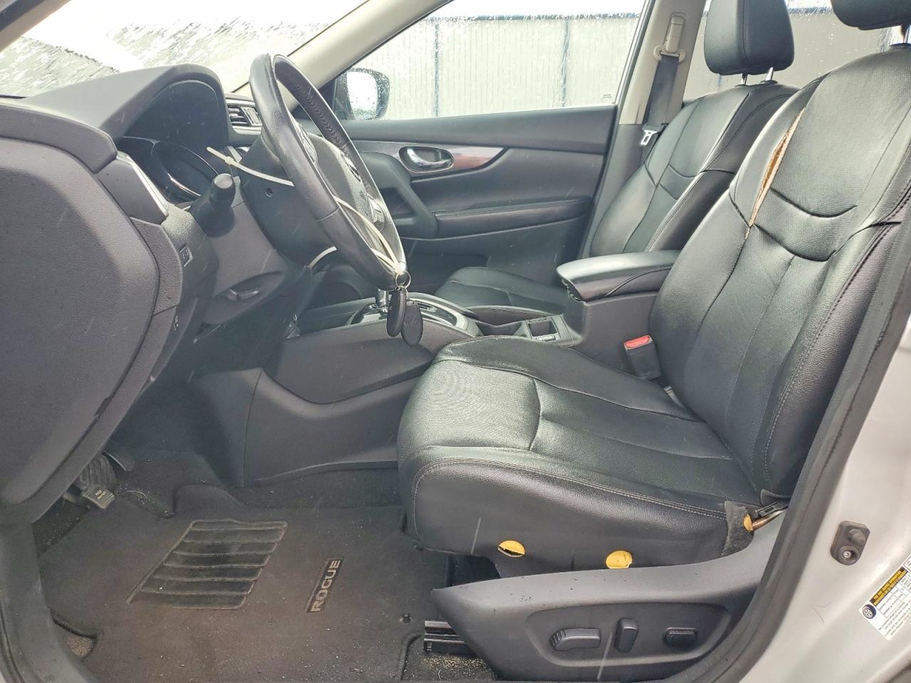 2016 NISSAN ROGUE