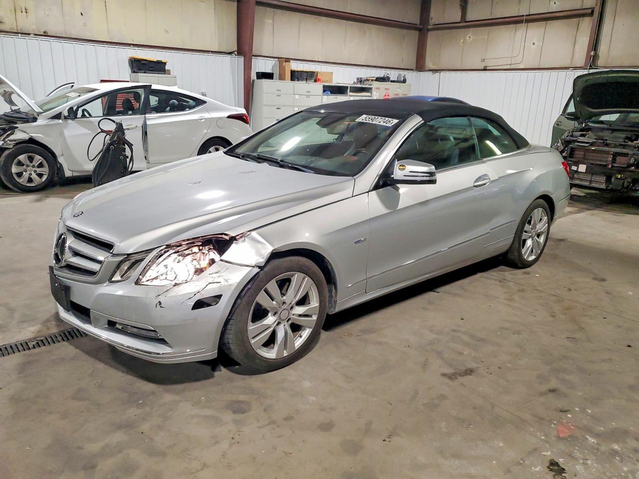 2012 MERCEDES-BENZ E-Class