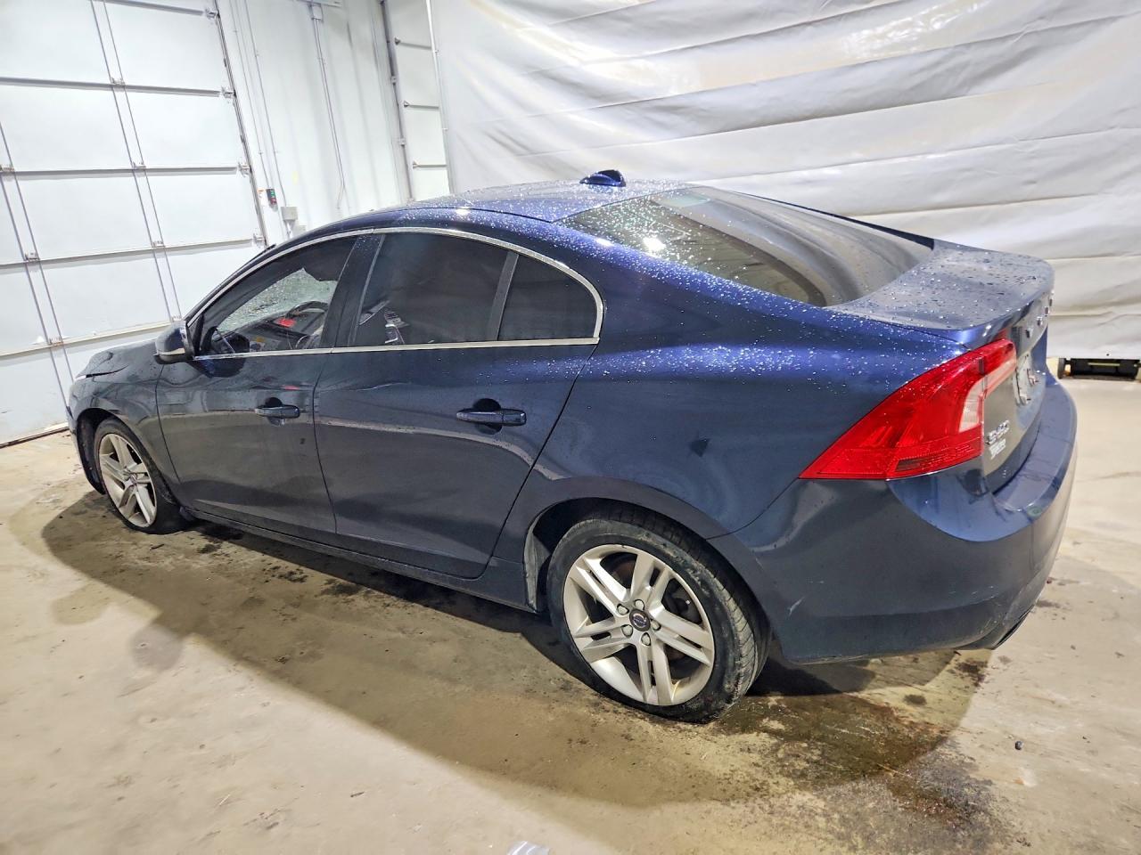 2015 VOLVO S60