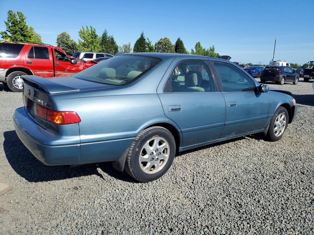 2000 TOYOTA CAMRY
