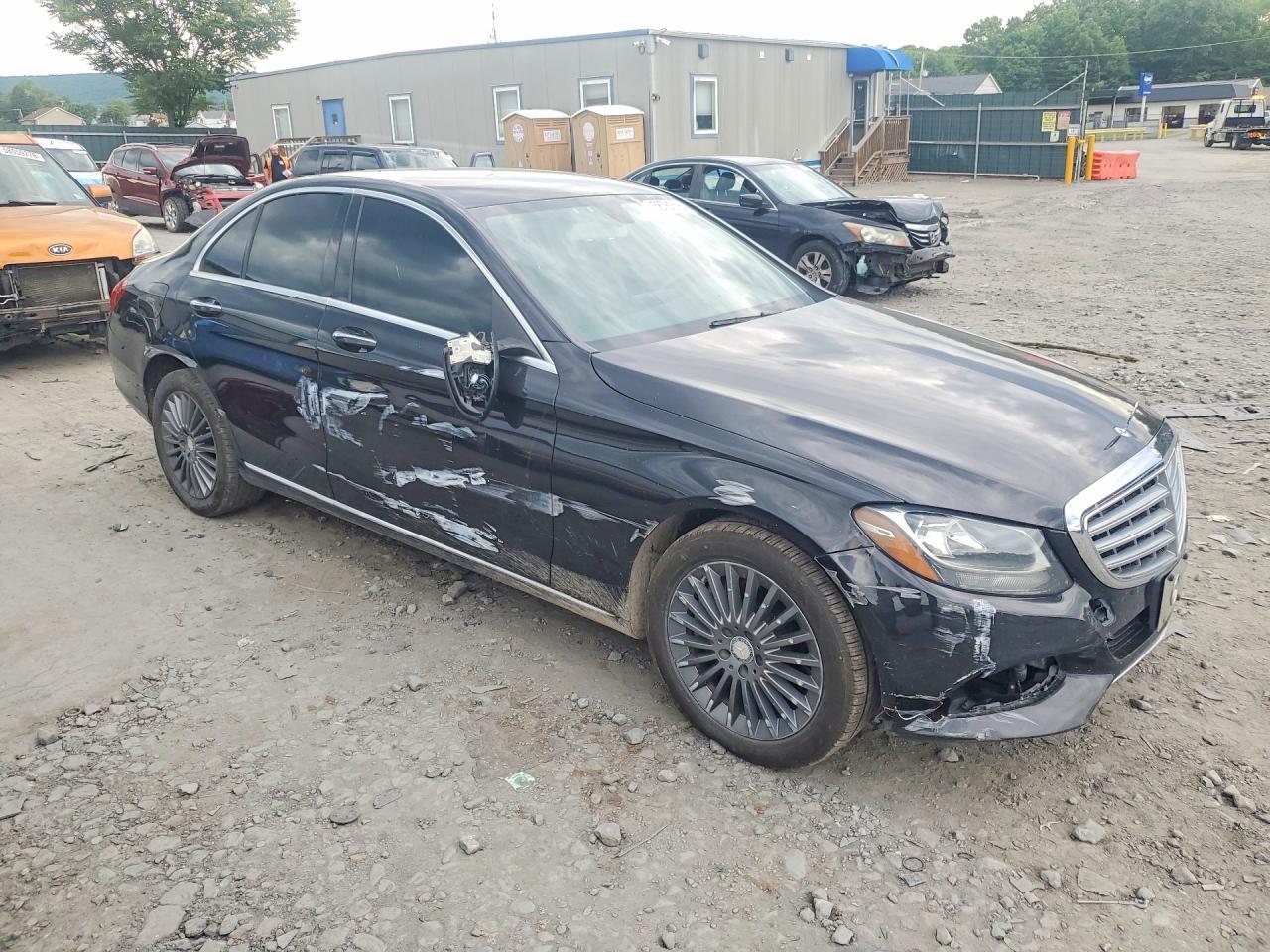 2015 MERCEDES-BENZ C-CLASS