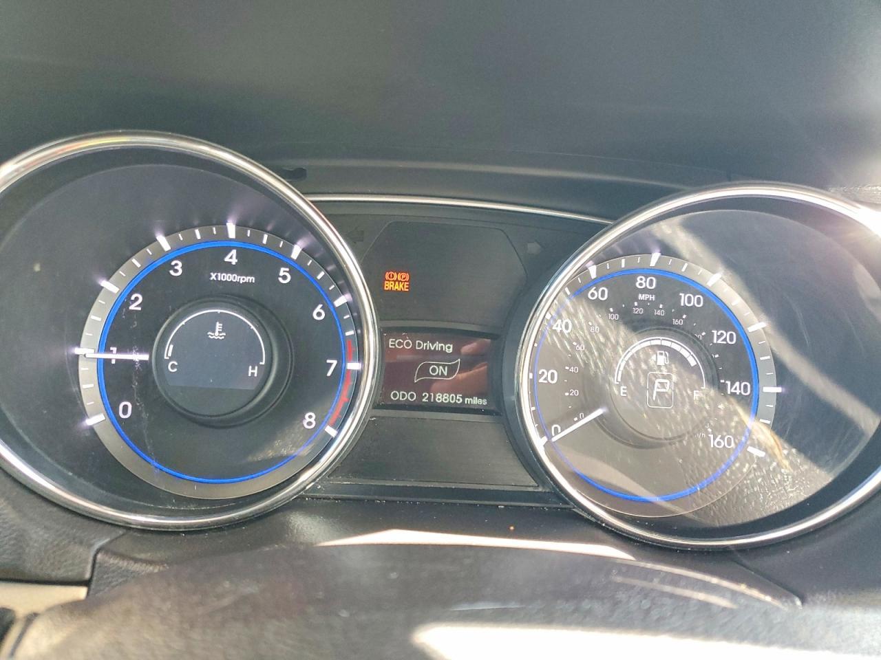 2011 HYUNDAI SONATA