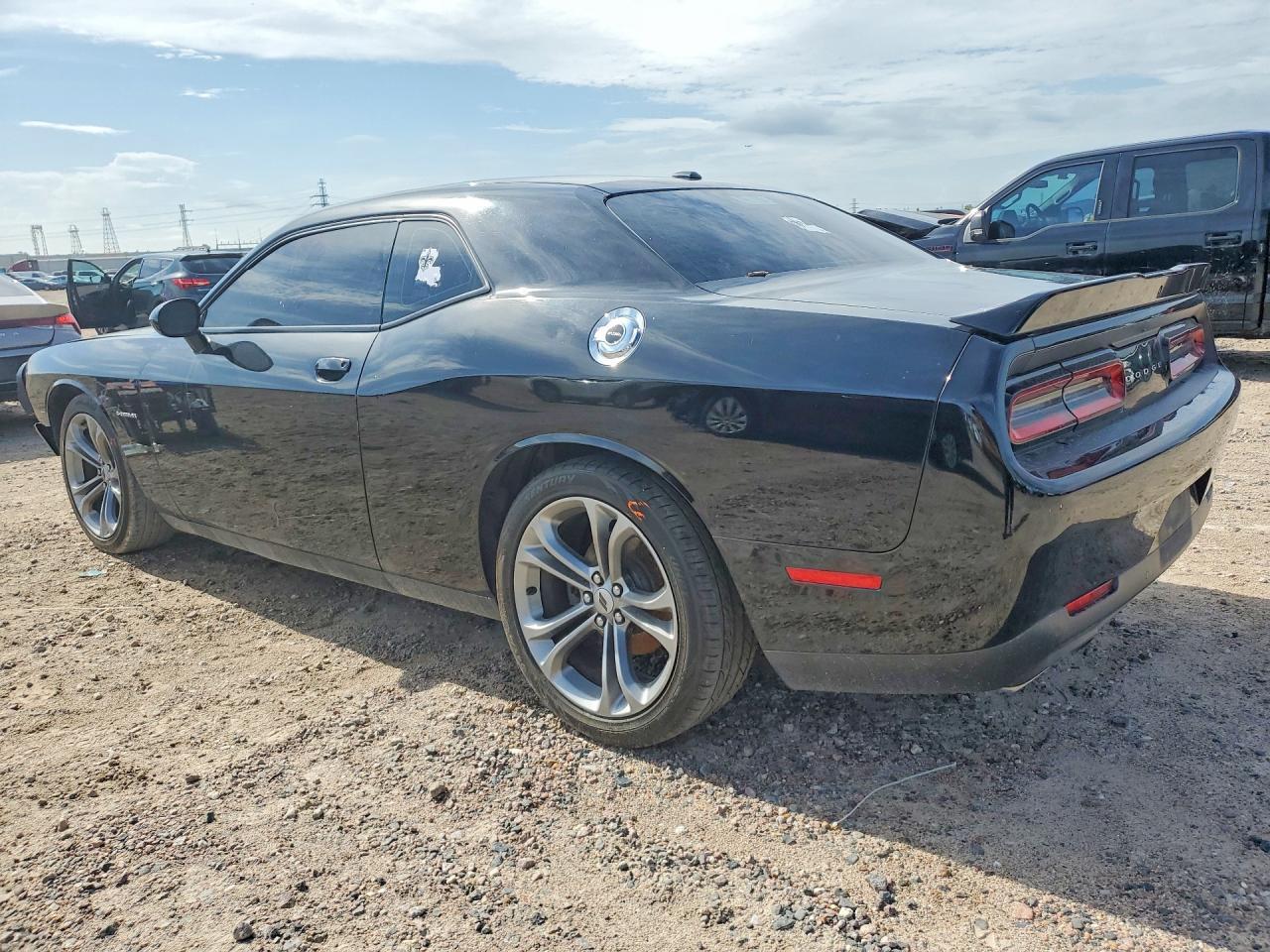 2021 DODGE Challenger