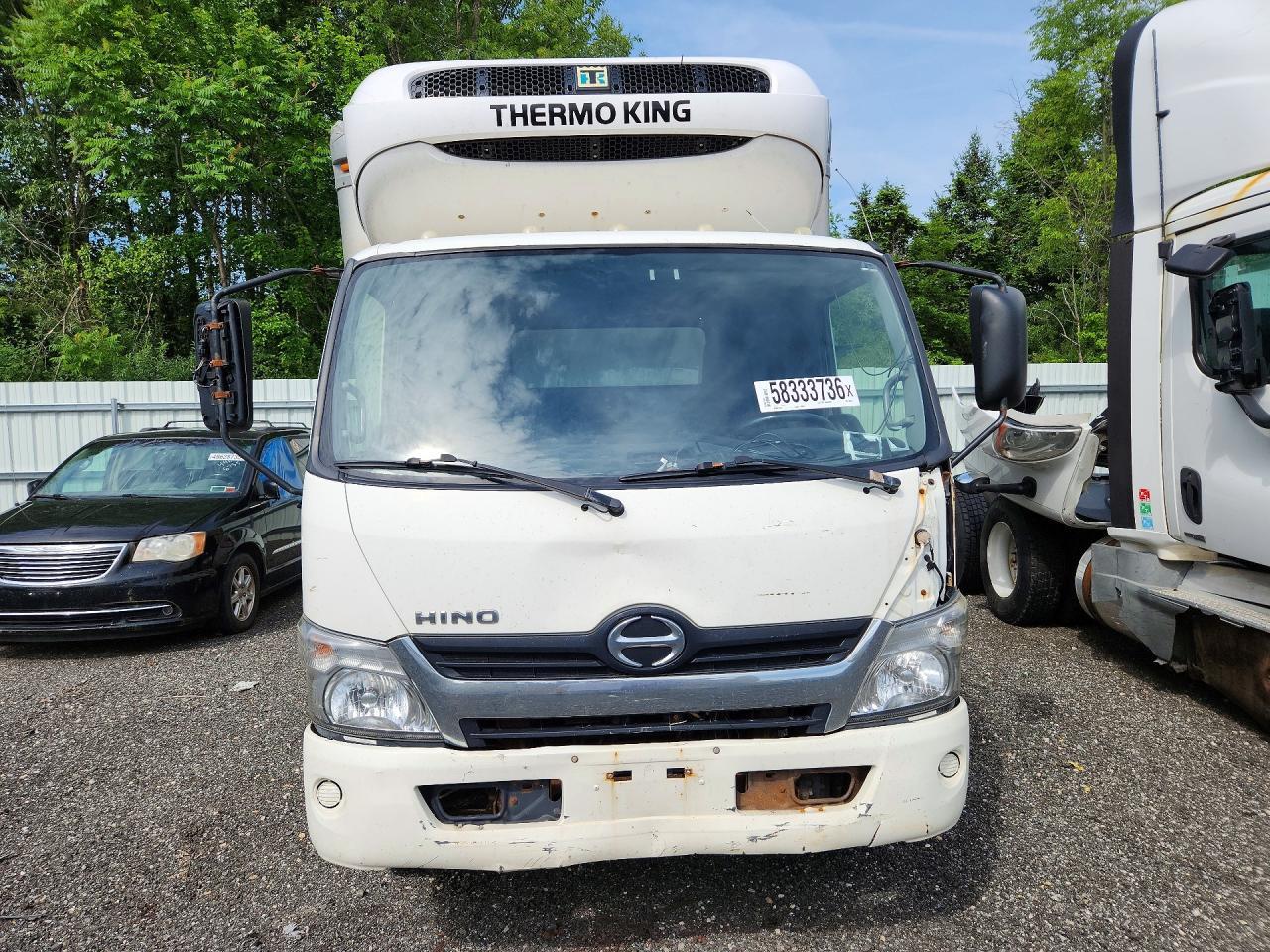 2016 HINO 155