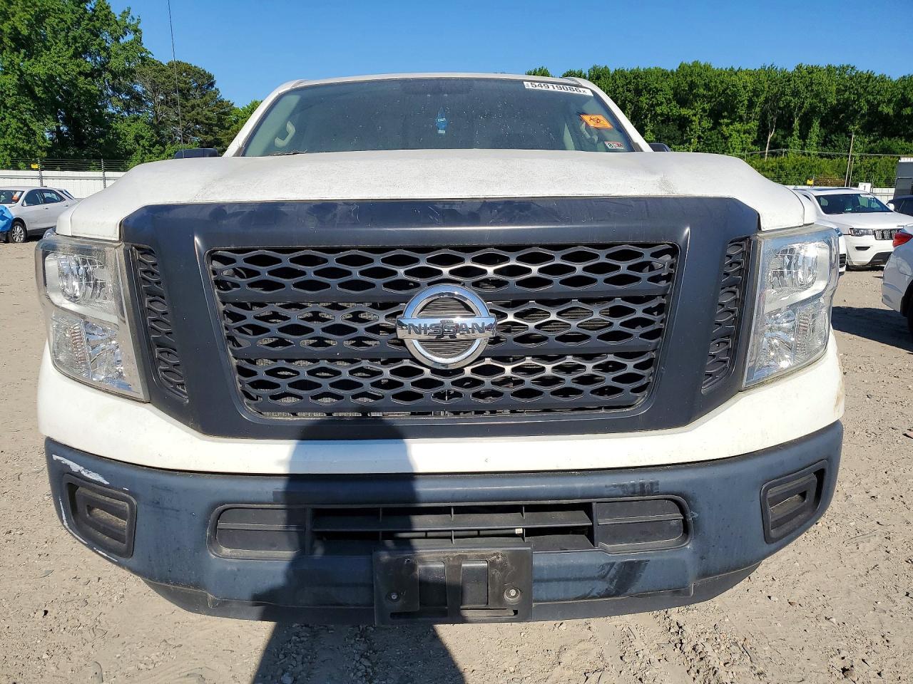 2018 NISSAN Titan