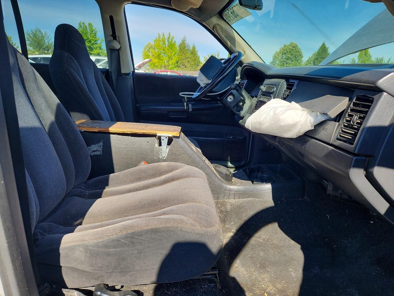 2003 DODGE Dakota