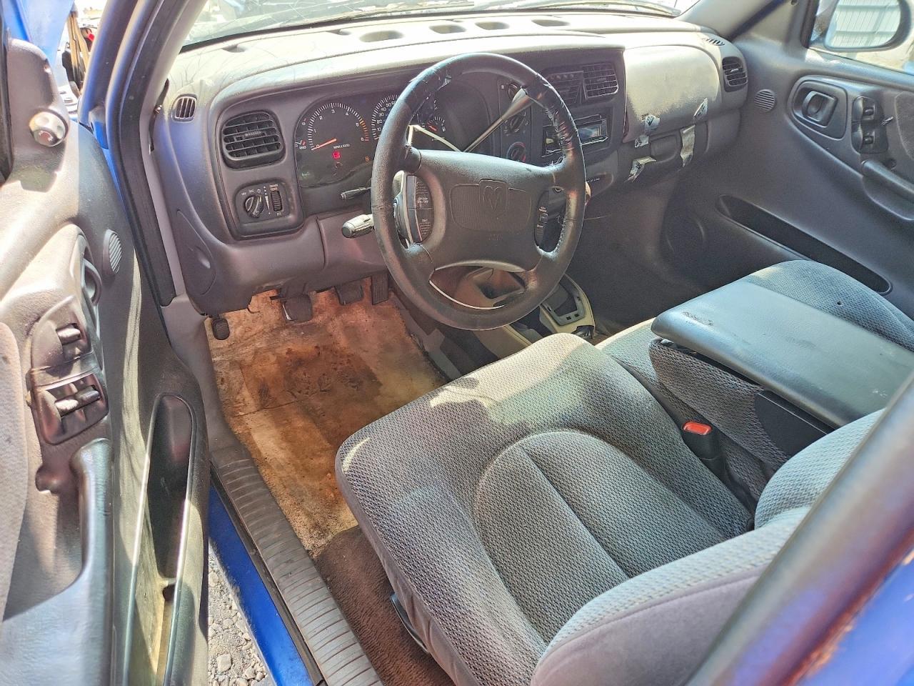 1999 DODGE Dakota