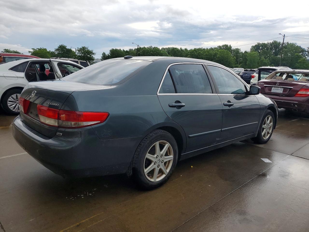 2004 HONDA ACCORD